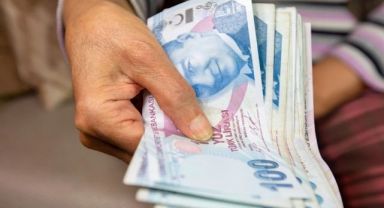 Emeklilerin gözü kulağı bu haberde: Emeklilere 'seyyanen zam' müjdesi 15 Mart'ta verilecek! 