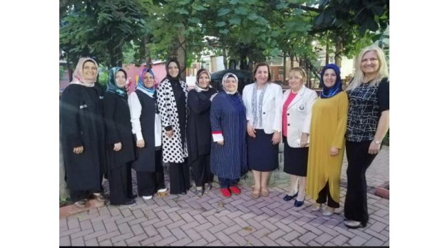 Vasfiye Aydın ev sahipliği yaptı