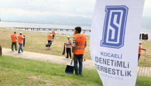Başsavcı ve hükümlüler çevre temizliği yaptı