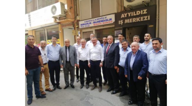 Büyükakın MHP Gebze'yi ziyaret etti