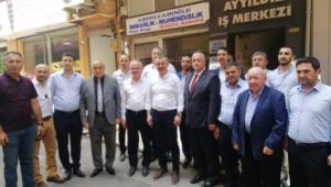 Büyükakın MHP Gebze'yi ziyaret etti