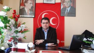 Erkan Azeri belediye başkanına gönderme yaptı
