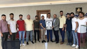Gençlerden, Yakup Törk'e anlamlı ziyaret