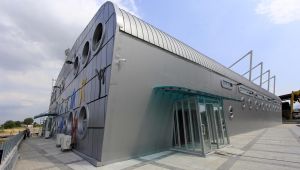 Orhangazi Spor Salonu’nun çatısı kaplanacak