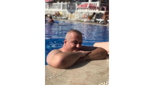 Serkan Kural siyasete ara verdi