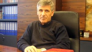 Süleyman Akyüz'e kadınlardan büyük destek