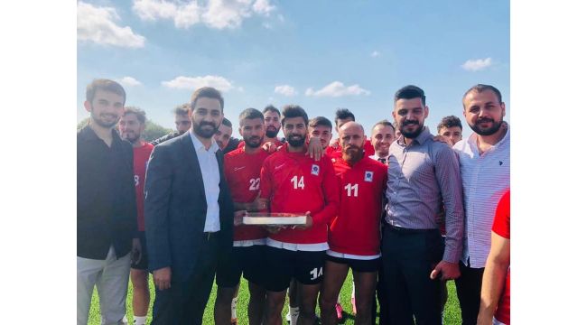 Ayhan Yılmaz'dan tatlı sürpriz