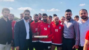 Ayhan Yılmaz'dan tatlı sürpriz