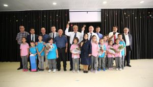Başkan amca heyecanlarına ortak oldu
