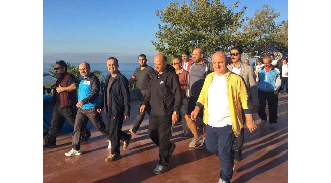 Darıca'da yürüyorlar