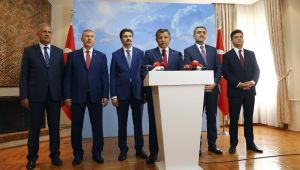 Davutoğlu istifa etti