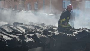 Dilovası'nda kadınların çıkarttığı yangın korkuttu