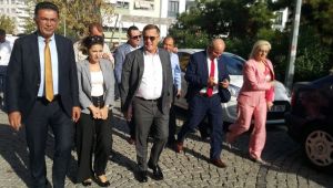 Lütfü Türkkan Darıca'da