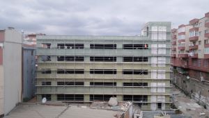 7 katlı otopark yavaş yavaş ortaya çıkıyor