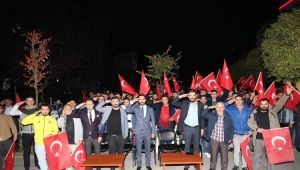 AK Gençlerden, Mehmetçiklerimize selam