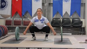 Berfin’in hedefi Avrupa şampiyonluğu