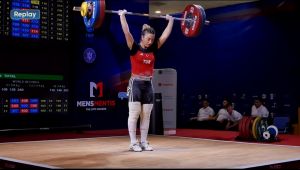 Berfin'in kaldırdığı yük şampiyonluk getirdi