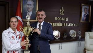 Büyükakın ‘’Tuğçe’den Dünya şampiyonluğu bekliyoruz’’