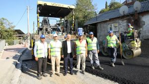 Büyükgöz asfalt çalışmasını yerinde inceledi