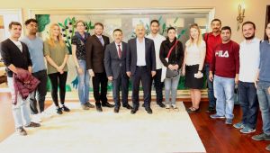 Büyükgöz, Gebze'yi yabancılara anlattı