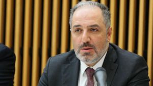 İstifasını Erdoğan istedi