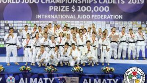 Kağıtsporlu judocular Milli Takım ile dünya üçüncülüğünü yaşadı