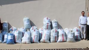 Mavi kapak projesine okullardan ve firmalardan destek