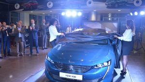 Nazer yeni Peugeot 508'i tanıttı