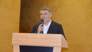 Şayir, belediye personeli ile 6 ayını değerlendirdi