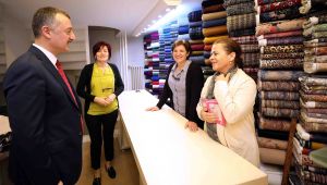 Başkan Büyükakın, İzmit caddelerini turladı