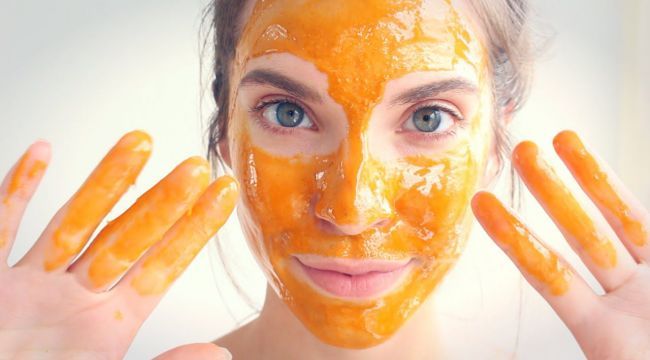 Bu maske tarifi kırışıklıkları önlüyor!