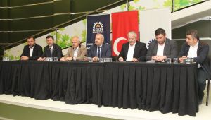 Büyükgöz bir mahalleden diğerine koşuyor