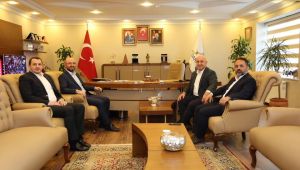 Ceyhan, Bıyık ve ekibini ziyaret etti