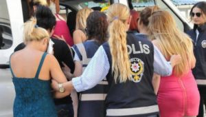 Gebze'de fuhuş operasyonu