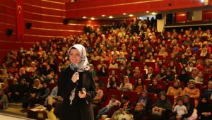 Gebzelilerden Hatice Kübra Tongar’a büyük ilgi