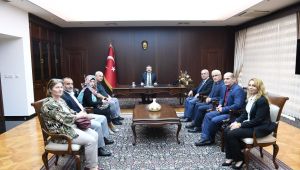 İYİ Parti Çayırova Vali Aksoy'u ziyaret etti