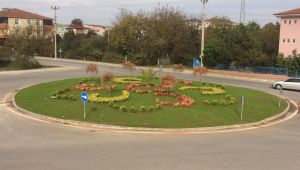 Kavşaklar modern görünüme kavuşuyor