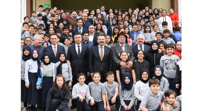 Vali Aksoy, Muzaffer Altıntaş'a konuk oldu