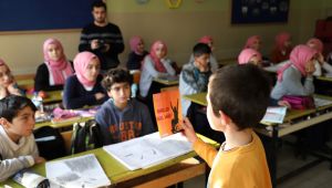 Bilgievi öğrencilerinden farkındalık ziyareti