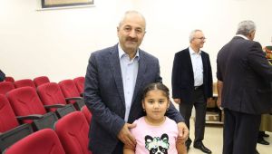 Büyükgöz, minik Adasu'nun isteğini geri çevirmedi