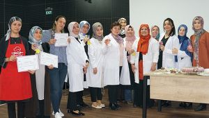 Çayırovalı kursiyerler belgelerini aldı