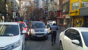 Gebze'de trafik işini sıkı tutuyorlar