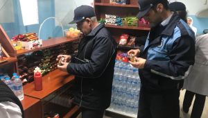 Okul kantinlerinde şırınga çikolata bulunmadı