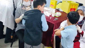 Gebzeli öğrenciler aşılanmaya başladı