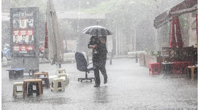 Meteoroloji'den fırtına ve sağanak yağış uyarısı