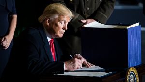 Trump'tan Türkiye'ye yaptırımları durdurmak için rapor