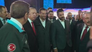 Ünlü isimde yerli otomobilin tanıtımına katıldı