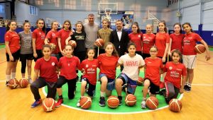 41 bin minik öğrenci sporla buluştu