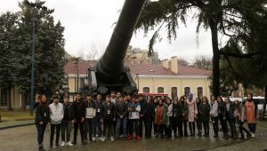 41 genç müze gezisinde