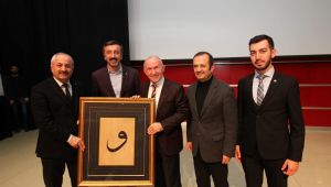 Ahmet Şimşirgil’den Osmanlı konferansı
